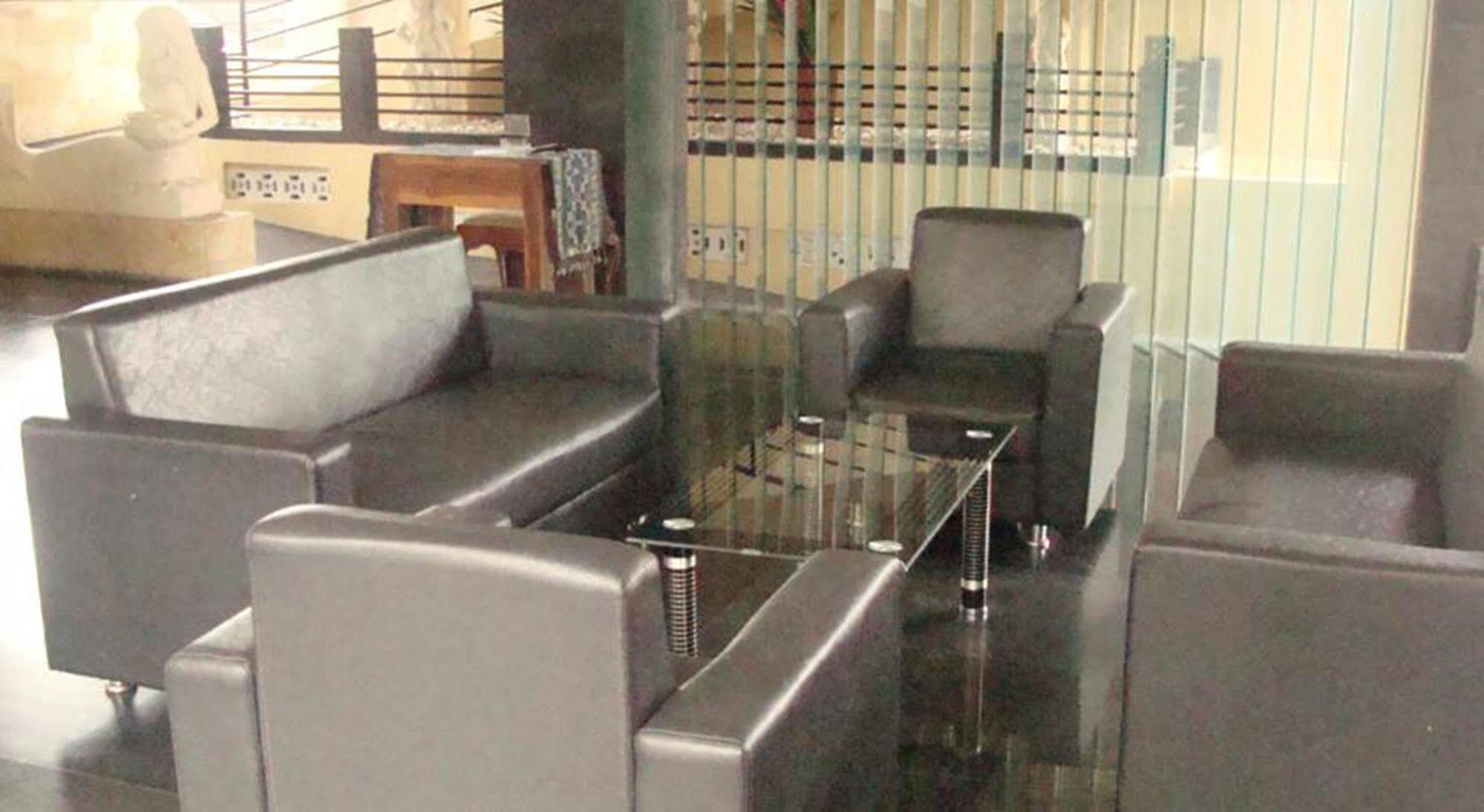Arya Hotel & Spa Kuta  Luaran gambar